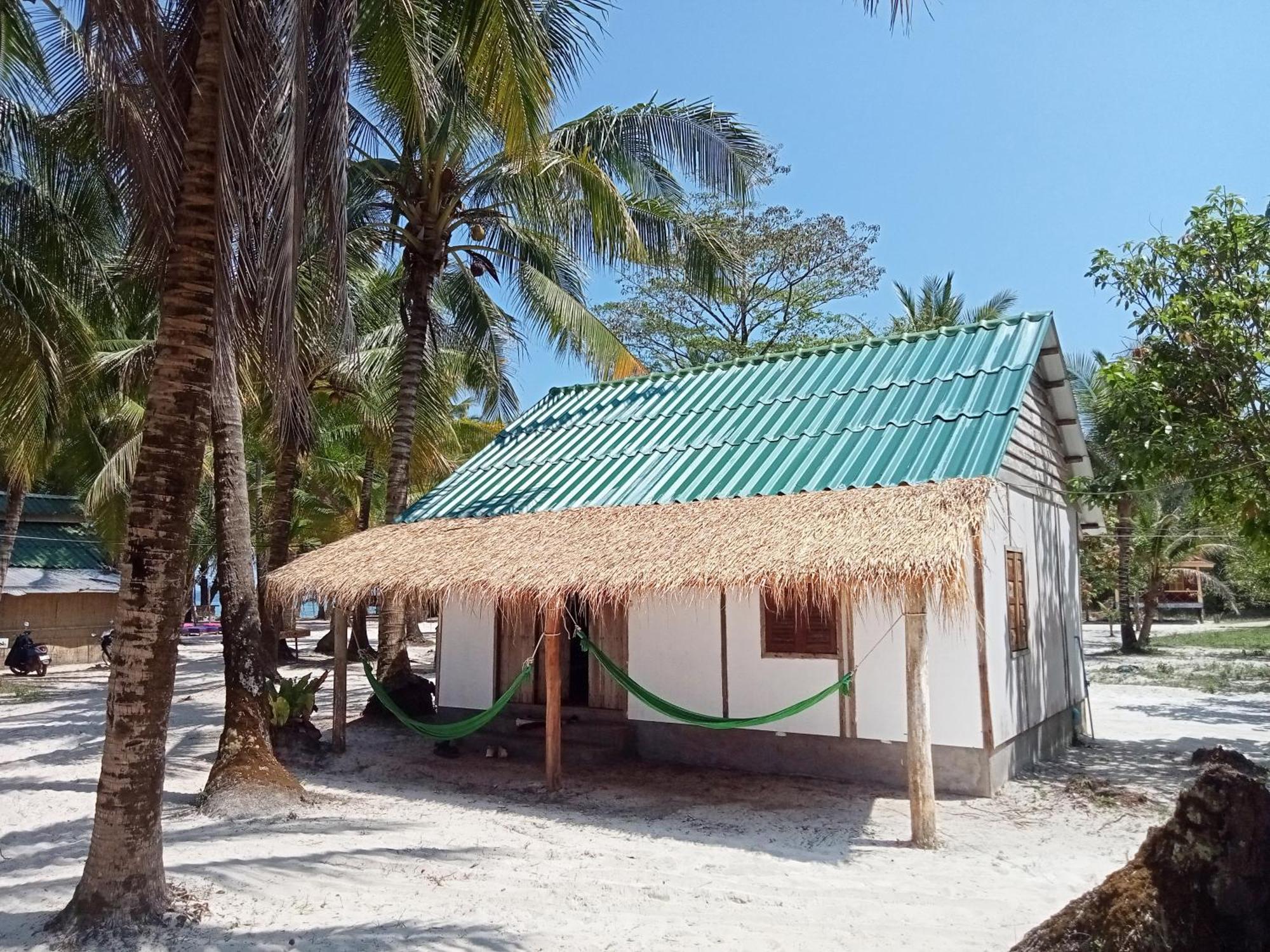 Palm Beach Bungalow Resort Prek Svay Village الغرفة الصورة